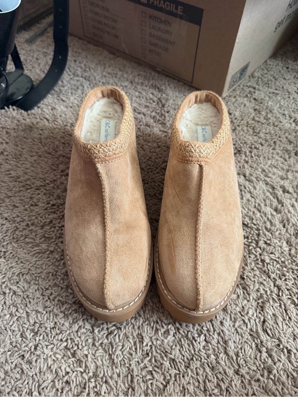 Women’s Suede Slip-On Clog Size 9